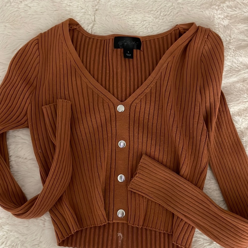long sleeve top